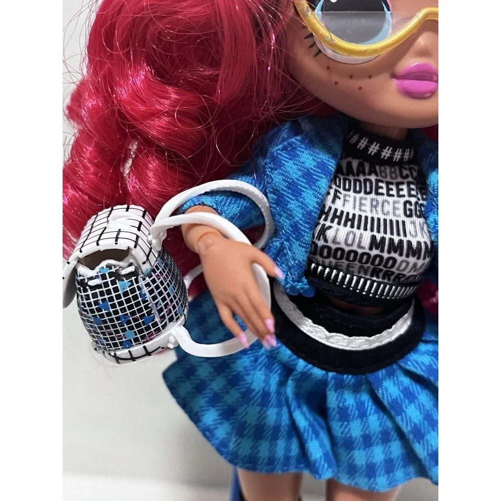 LOL Surprise OMG Fashion Doll - Class Prez  with accessories And Stand